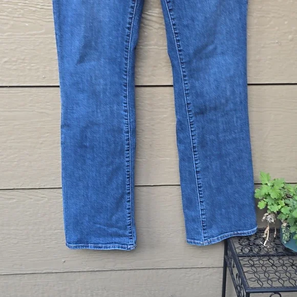 Lucky Brand sweet boot jeans 8/29r - Picture 9 of 16